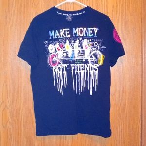 BLaCK "MAKE MONEY NOT FRIENDS" short sleeve w/ design on sleeve SIZE:L shirt